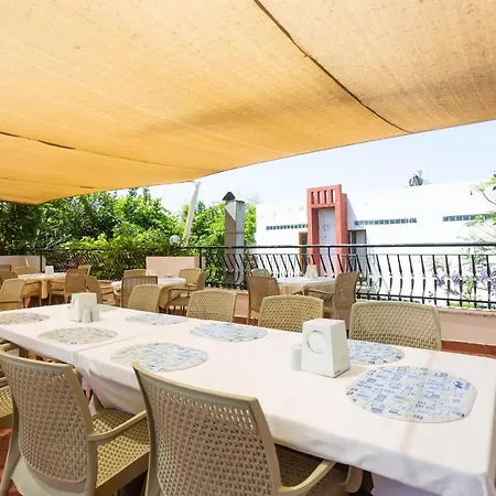Kriss Hotel